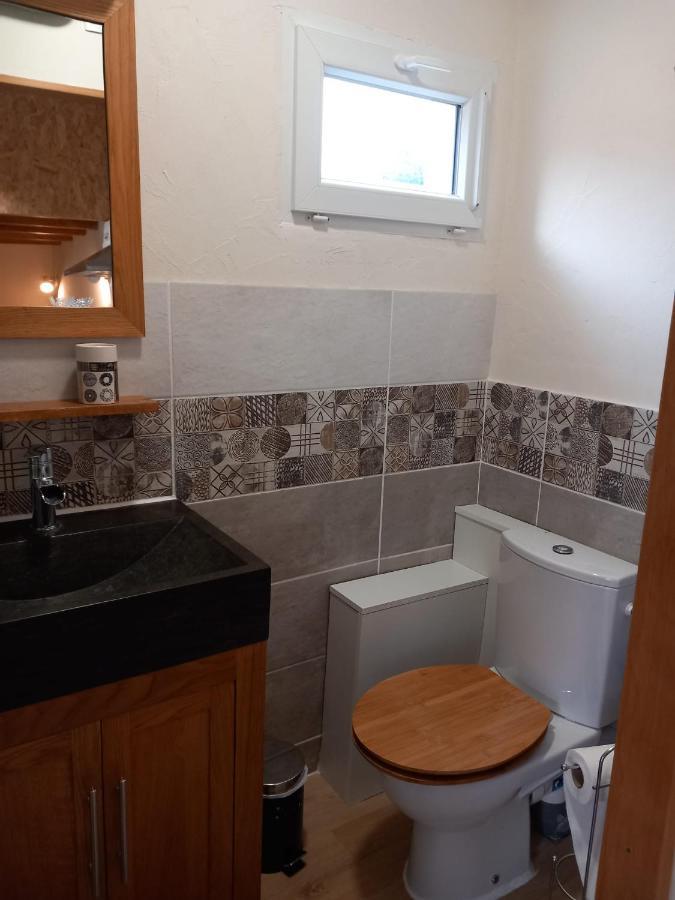 Studio Independant Dans Villa Neffies Εξωτερικό φωτογραφία